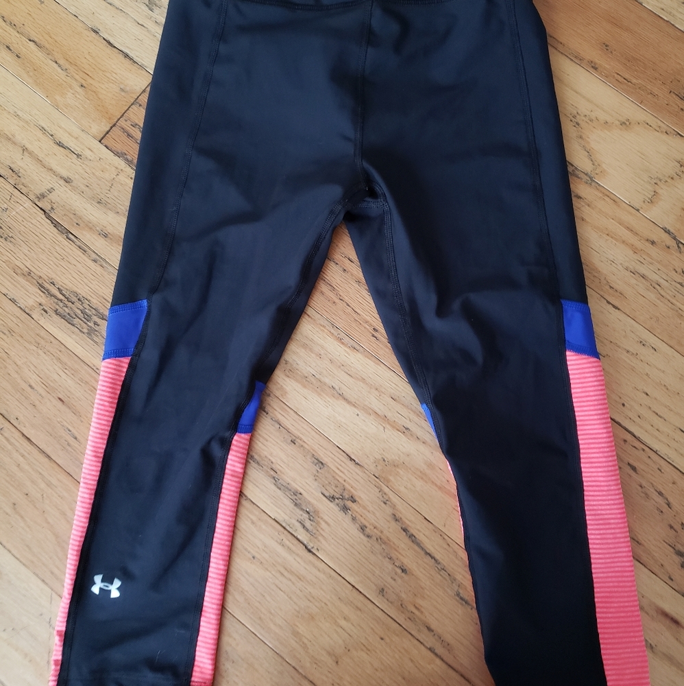 Under armour crop leggings